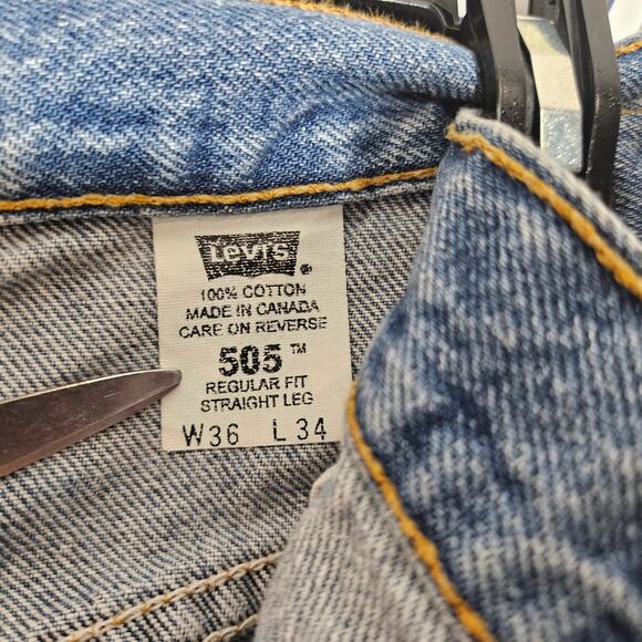 Vintage Canadian Levi 505 size 36x34 - Picture 5 of 6